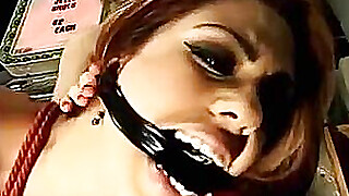 Satine Phoenix Chantas Bitches Porn Video