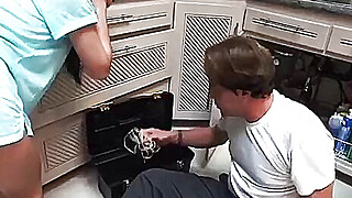 Cindy Starfall seduces a plumber when she sees his cock Porn Video