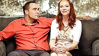 Amateur couple tries threesome fuck with a sexy ebony chick Porn Video