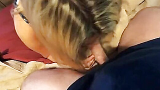 Sister wakes step brother with a blowjob and gets a creampie Porn Video