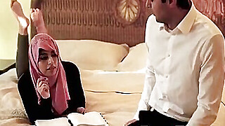 Stepdad gets to fuck his incredibly sexy Arab daughter here Porn Video