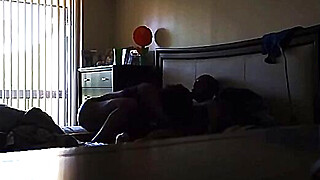 Hot Ebony MILF Fucks Homemade Porn Video