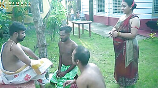 RAJA KARJ MUFT KARNBANE K LIYE NAUKRANI KO CHODA DIYA FULL OUTDOOR Porn Video