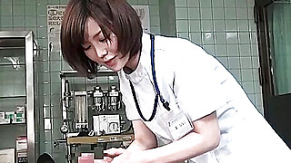 Subtitles CFNM Japanese female doctor handjob Porn Video