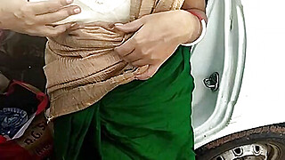 Bhabhi with a big ass fucked outside car in forest Porn Video