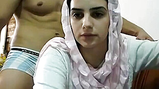 Amateur Pakistani chick with big tits sucks dick on cam Porn Video