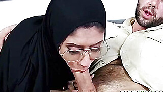 Hijab Muslim Scenario ,73 Porn Video