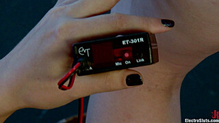 [Electrosluts.com] PP, Lea Lexis - Penny Loves the Pain.mp4 Porn Video