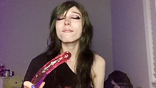 dumb emo spits n explores new gummy worm double dildo Porn Video