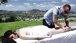Outdoor massage ends with a happy ending hot fuck session Porn Video