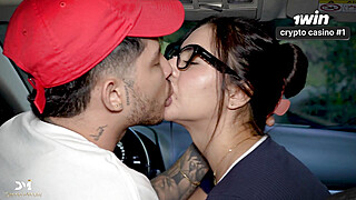 Girl gets Fucked Outdoors by a Big-dick Stranger - Danner Mendez and Iris Porn Video